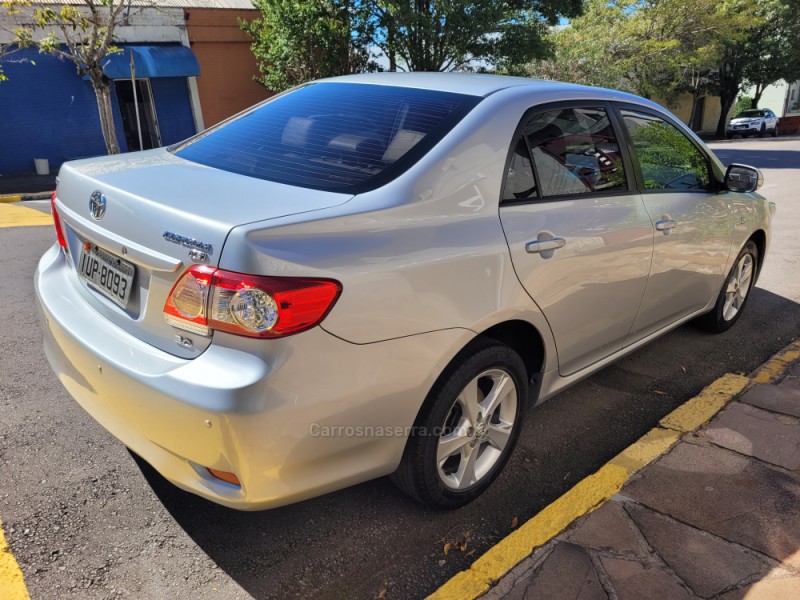 COROLLA 2.0 XEI 16V FLEX 4P AUTOMÁTICO - 2014 - FLORES DA CUNHA