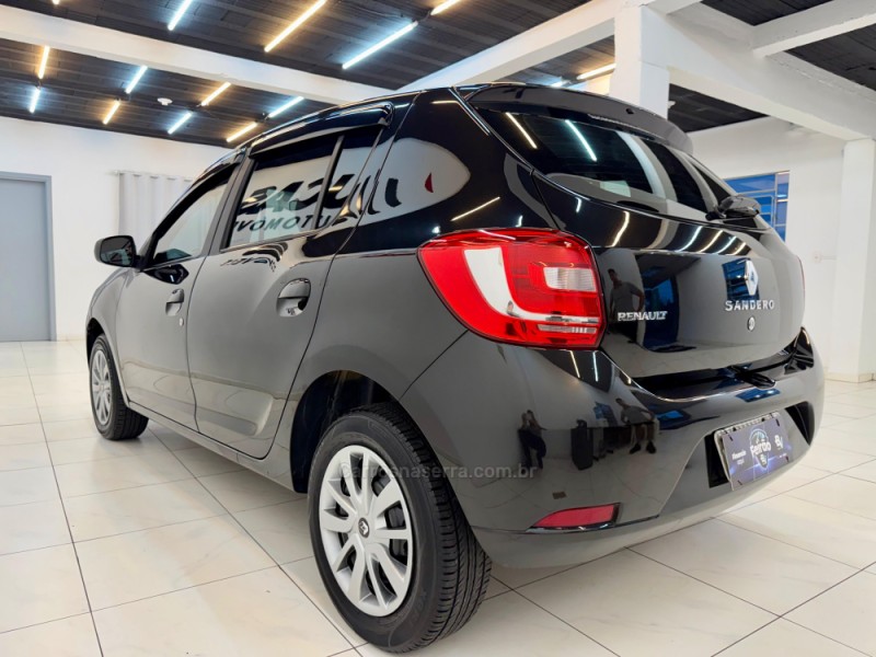 SANDERO 1.0 EXPRESSION 16V FLEX 4P MANUAL - 2015 - BOM RETIRO DO SUL