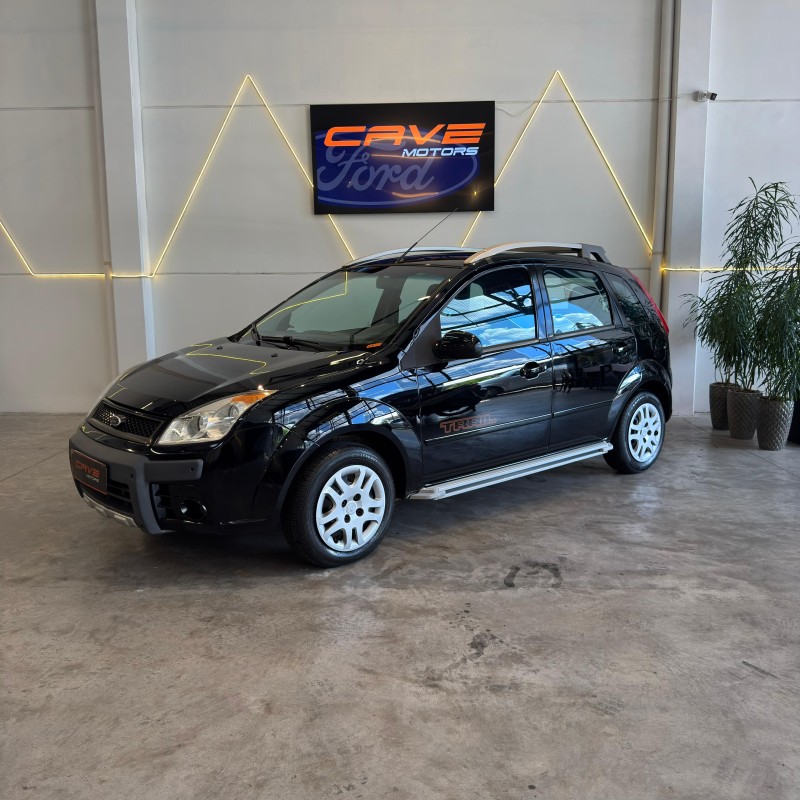 FIESTA 1.0 MPI TRAIL HATCH 8V FLEX 4P MANUAL - 2008 - CAXIAS DO SUL