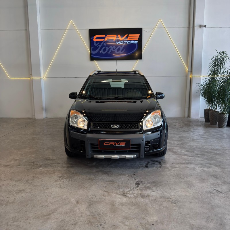 FIESTA 1.0 MPI TRAIL HATCH 8V FLEX 4P MANUAL - 2008 - CAXIAS DO SUL