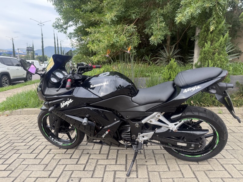 NINJA 250R  - 2011 - FELIZ