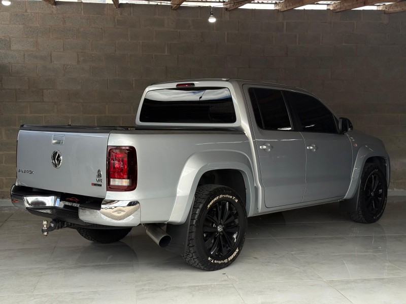 AMAROK 3.0 V6 TDI HIGHLINE CD DIESEL 4MOTION AUTOMÁTICO - 2019 - CAXIAS DO SUL