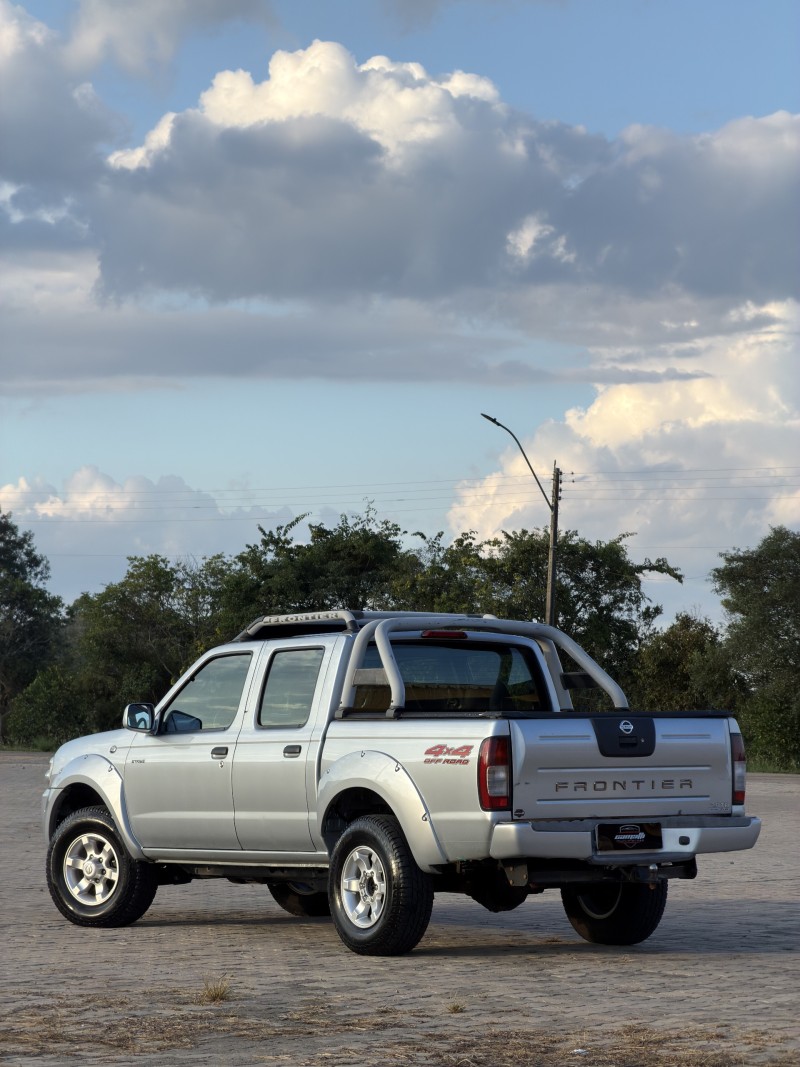 FRONTIER 2.8 SE STRIKE 4X4 CD TURBO ELETRONIC DIESEL 4P MANUAL - 2004 - ANTôNIO PRADO