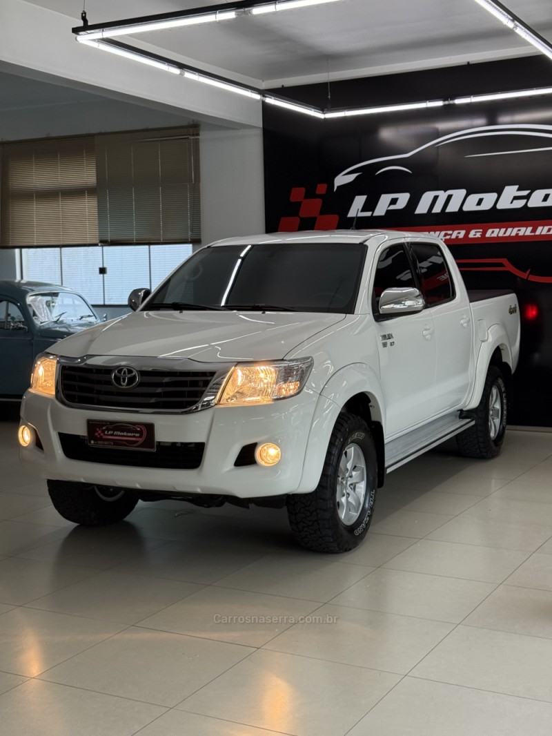 hilux 2.7 srv 4x4 cd 16v flex 4p automatico 2015 farroupilha