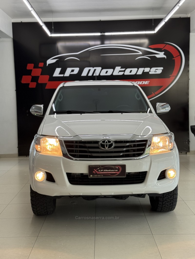 HILUX 2.7 SRV 4X4 CD 16V FLEX 4P AUTOMÁTICO - 2015 - FARROUPILHA