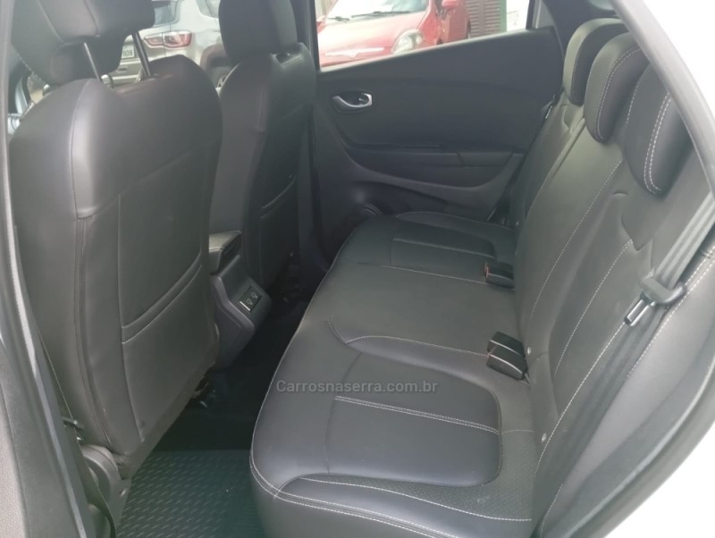 CAPTUR 1.3 INTENSE TURBO 16V FLEX 5P AUTOMÁTICO - 2022 - PICADA CAFé