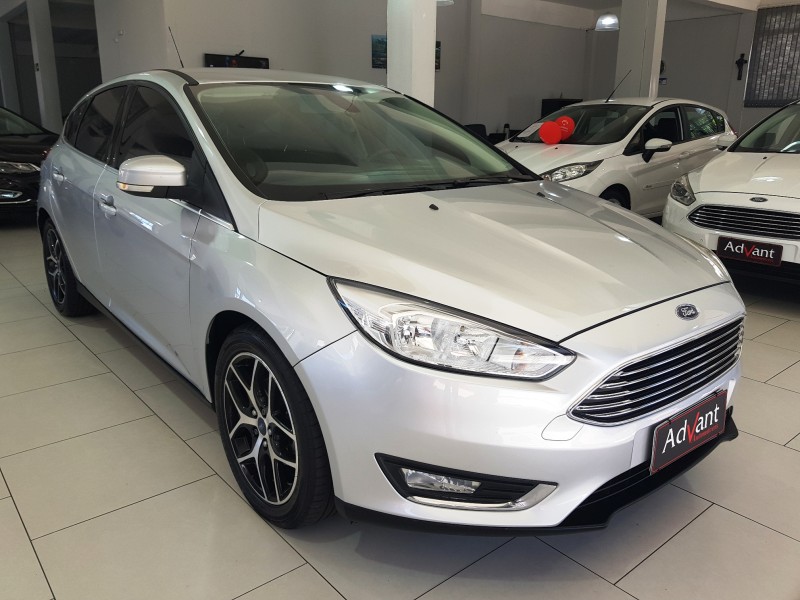 FOCUS 2.0 TITANIUM HATCH 16V FLEX 4P AUTOMÁTICO - 2016 - CAXIAS DO SUL