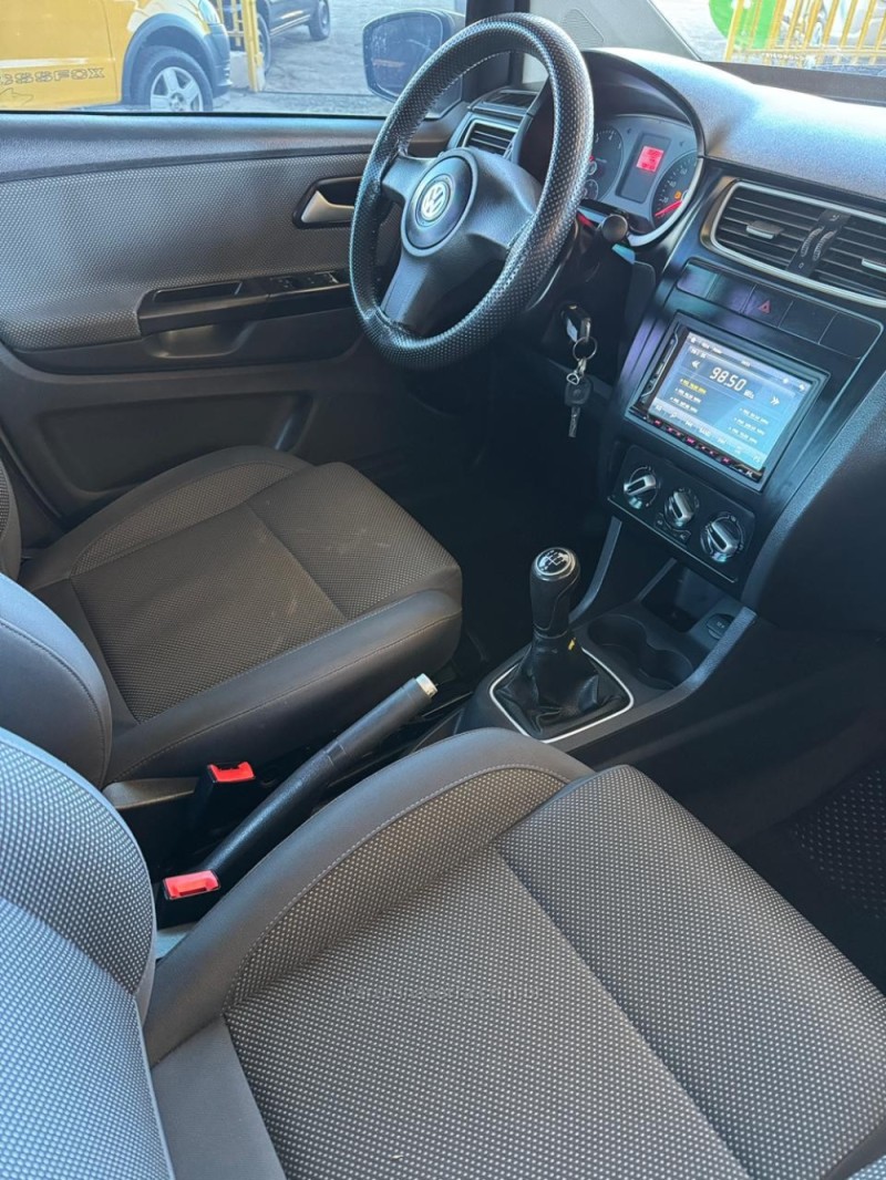 FOX 1.0 MI 8V FLEX 4P MANUAL - 2012 - CAXIAS DO SUL