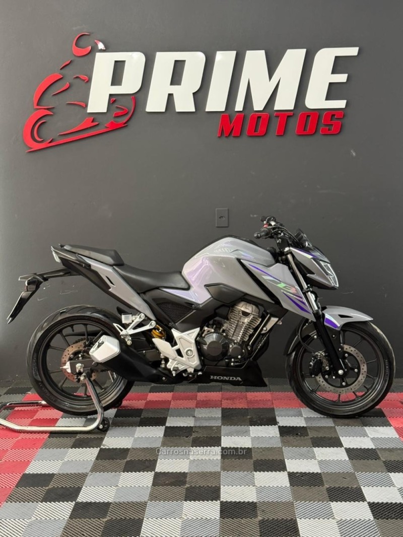 CB 300F TWISTER  - 2023 - NOVO HAMBURGO