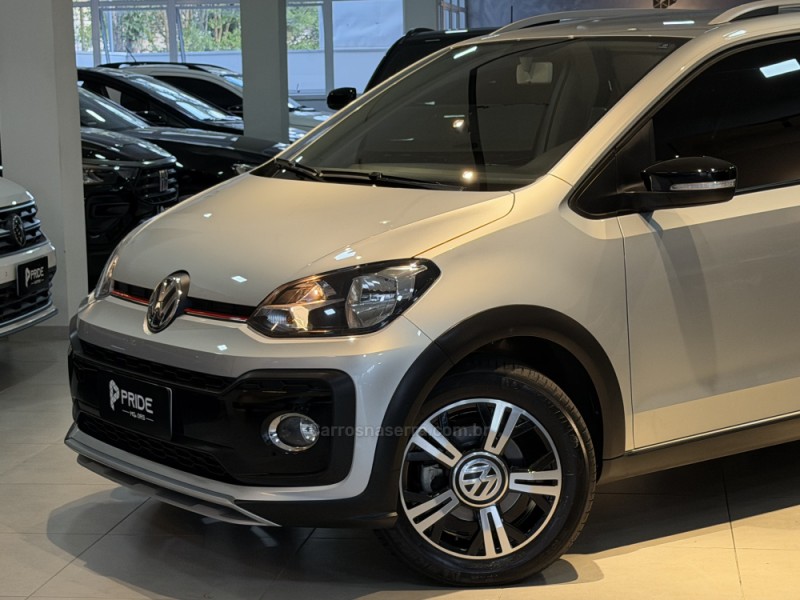 UP 1.0 TSI XTREME UP 12V FLEX 4P MANUAL - 2020 - CAXIAS DO SUL