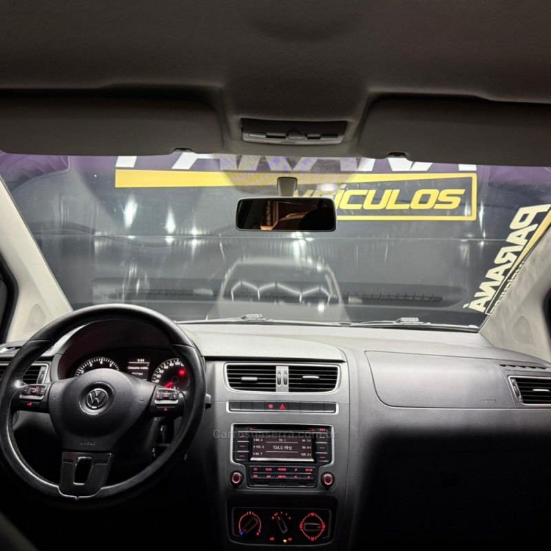 SPACEFOX 1.6 MI TREND 8V FLEX 4P MANUAL - 2014 - ESTâNCIA VELHA