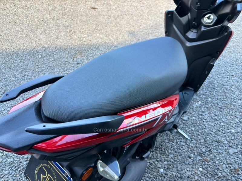 NEO 125 UBS - 2020 - CANELA