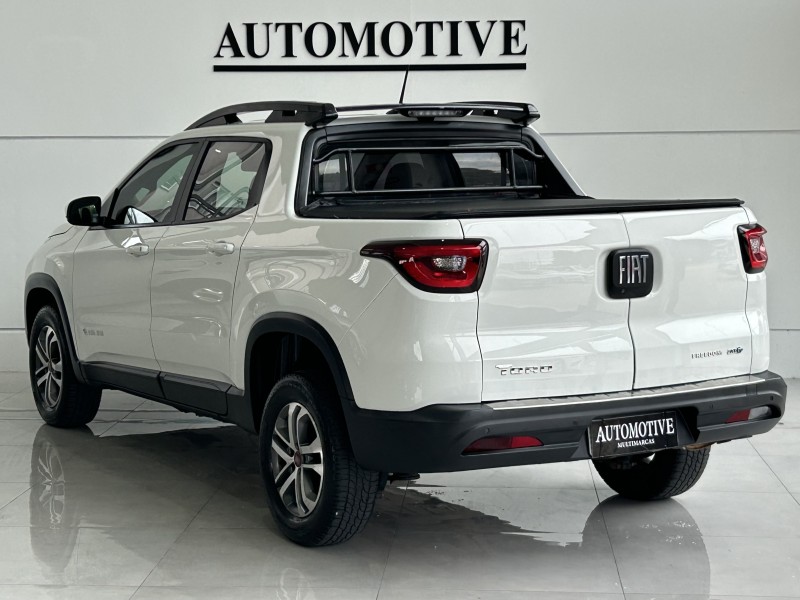 TORO 1.8 16V EVO FLEX FREEDOM AUTOMÁTICO - 2017 - CAXIAS DO SUL