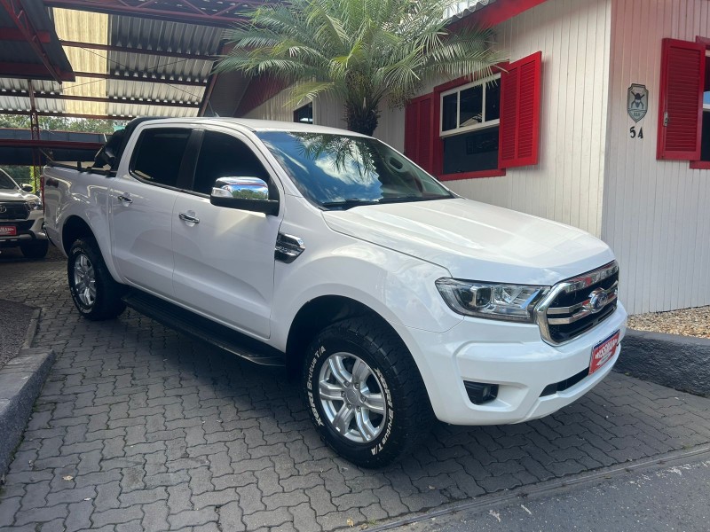 ranger 3.2 xlt 4x4 cd 20v diesel 4p automatico 2022 tres coroas