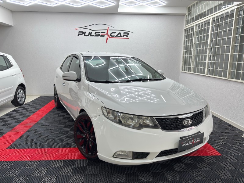 CERATO 1.6 SX3 16V GASOLINA 4P AUTOMÁTICO - 2011 - CAXIAS DO SUL