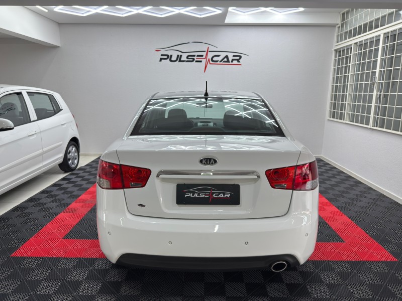 CERATO 1.6 SX3 16V GASOLINA 4P AUTOMÁTICO - 2011 - CAXIAS DO SUL