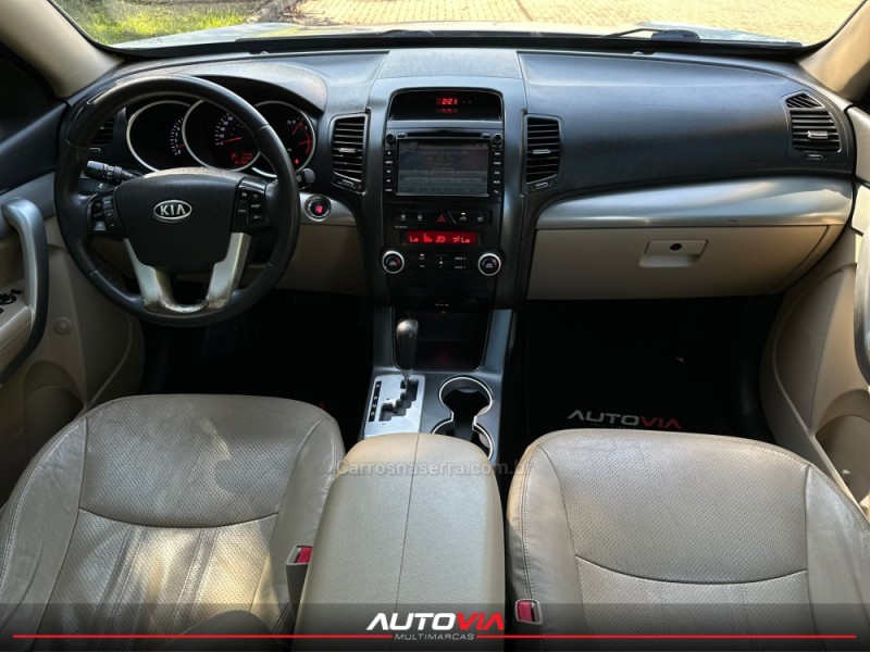 SORENTO 3.5 S.560 V6 24V GASOLINA 4P AUTOMÁTICO - 2012 - SAPIRANGA