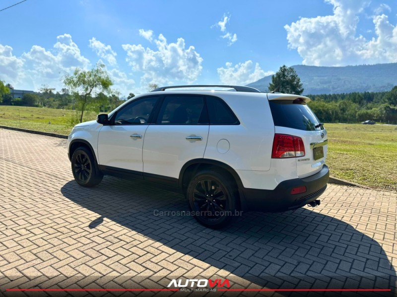 SORENTO 3.5 S.560 V6 24V GASOLINA 4P AUTOMÁTICO - 2012 - SAPIRANGA