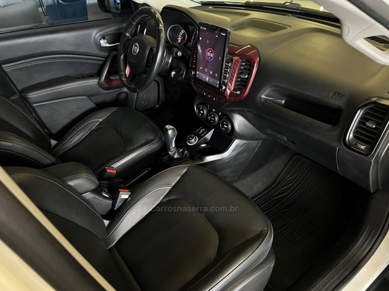 TORO 2.0 16V TURBO FREEDOM 4X4 DIESEL 4P MANUAL - 2019 - SAPIRANGA