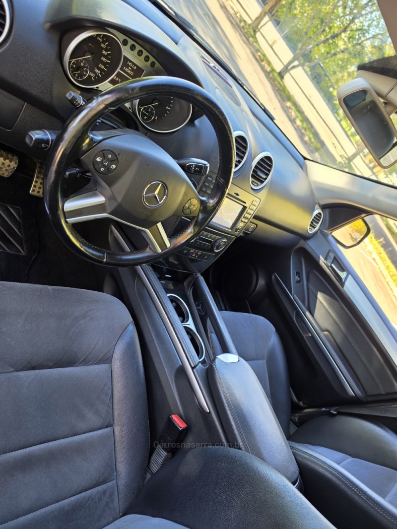 ML 320 3.2 4X4 V6 18V GASOLINA 4P AUTOMÁTICO - 2009 - BENTO GONçALVES