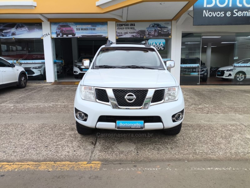 FRONTIER 2.5 SL 4X4 CD TURBO ELETRONIC DIESEL 4P AUTOMÁTICO - 2015 - GUAPORé