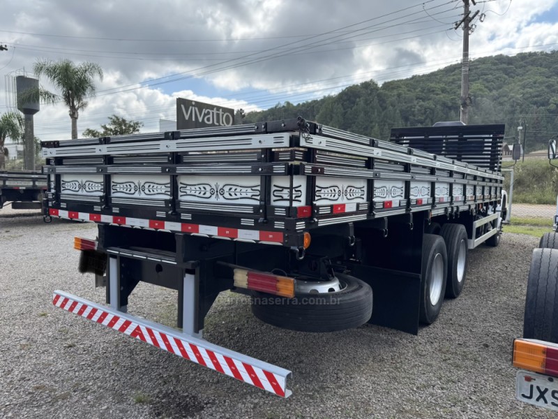 L-1620 3 EIXOS - 1999 - GARIBALDI