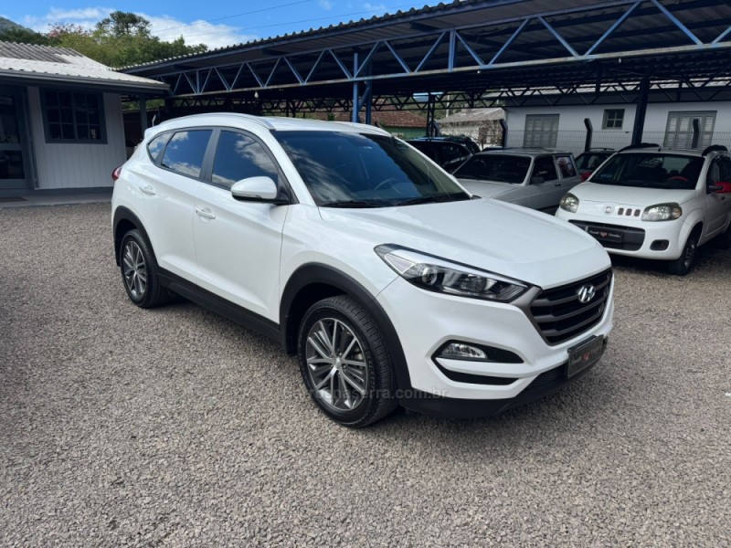 TUCSON 1.6 GL TURBO 16V 4P AUTOMÁTICA - 2018 - IGREJINHA