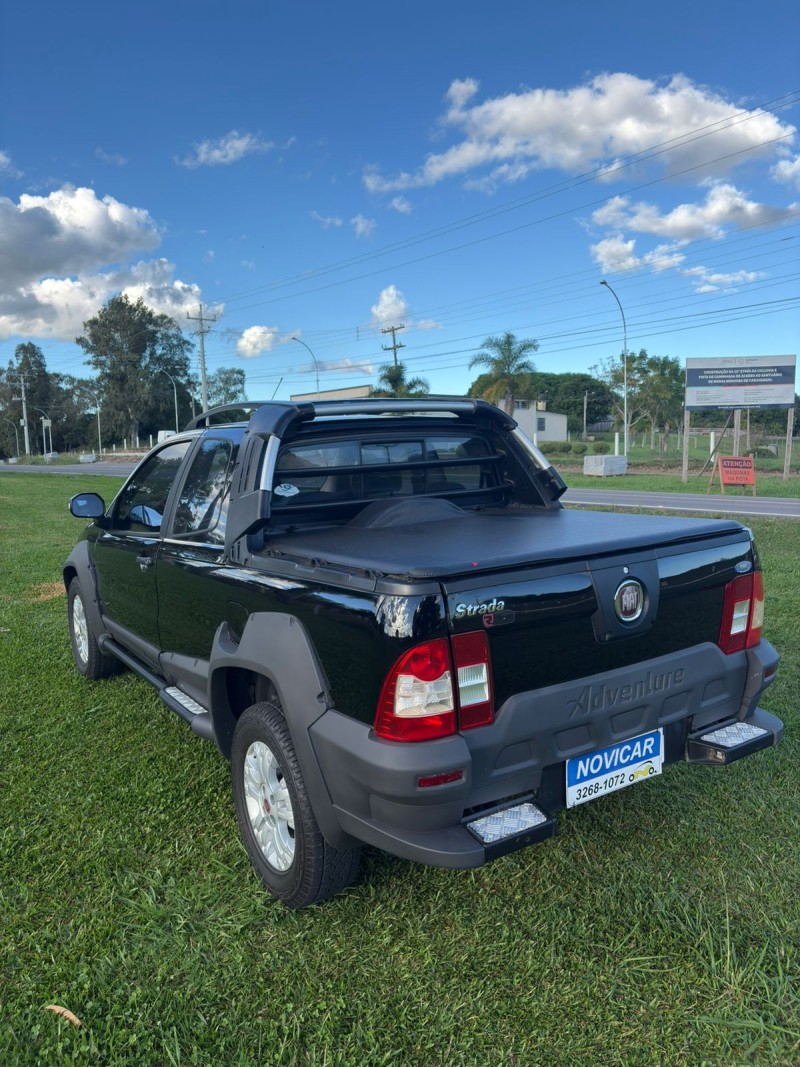 STRADA 1.8 MPI ADVENTURE CD 16V FLEX 2P MANUAL - 2010 - FARROUPILHA