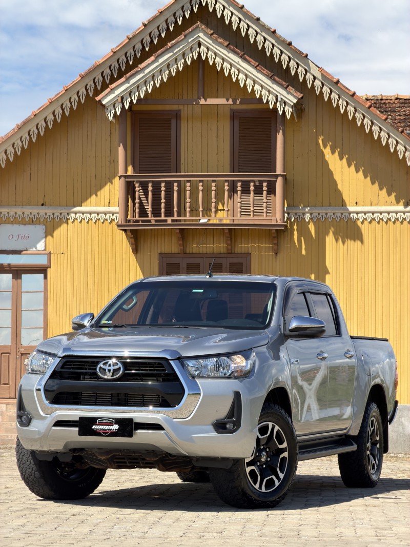 hilux 2.8 srv 4x4 cd 16v diesel 4p automatico 2022 antonio prado
