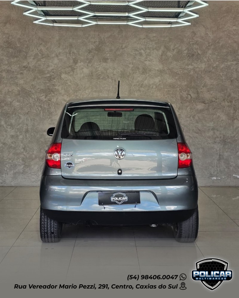 FOX 1.0 MI 8V FLEX 4P MANUAL - 2010 - CAXIAS DO SUL