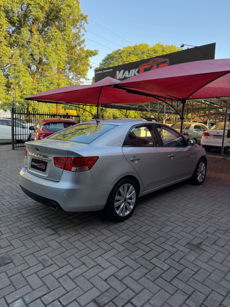 CERATO 1.6 SX3 16V GASOLINA 4P AUTOMÁTICO - 2011 - ESTâNCIA VELHA