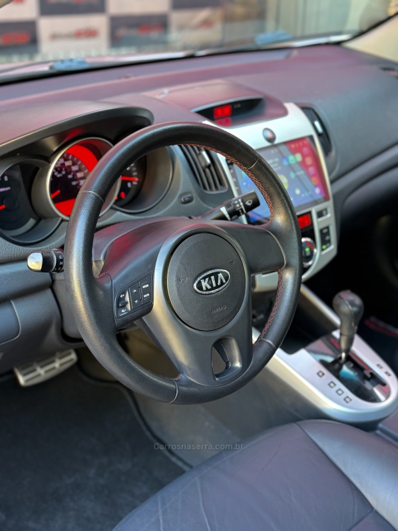 CERATO 1.6 SX3 16V GASOLINA 4P AUTOMÁTICO - 2011 - ESTâNCIA VELHA