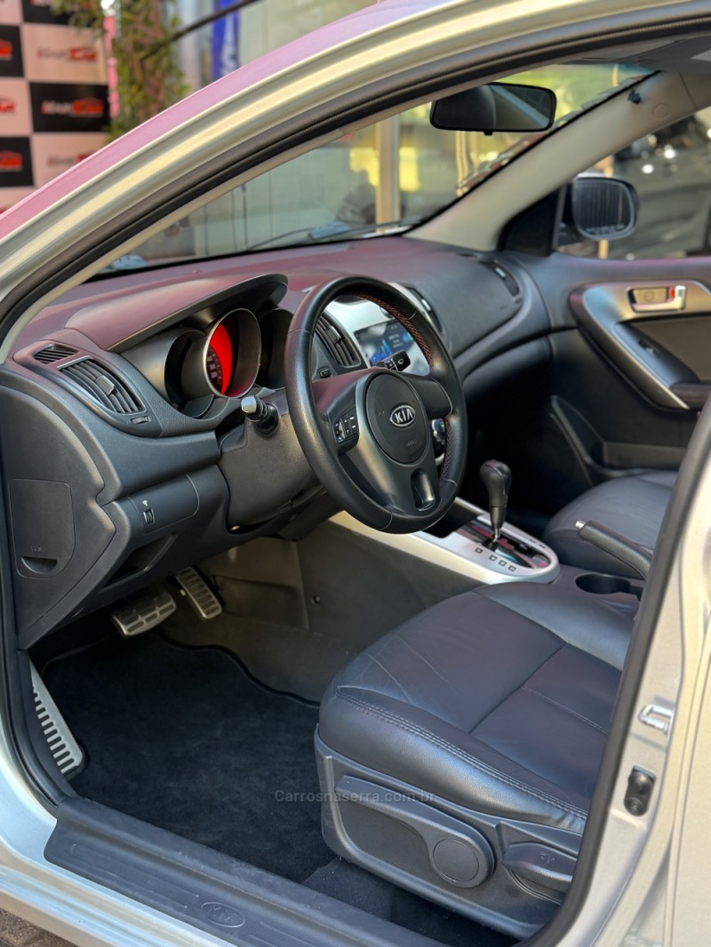 CERATO 1.6 SX3 16V GASOLINA 4P AUTOMÁTICO - 2011 - ESTâNCIA VELHA