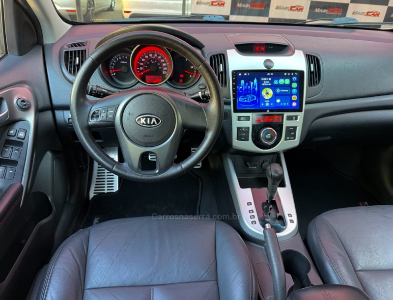 CERATO 1.6 SX3 16V GASOLINA 4P AUTOMÁTICO - 2011 - ESTâNCIA VELHA