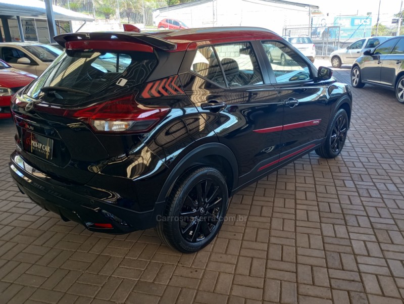 KICKS 1.6 XPLAY 16V FLEX 4P AUTOMÁTICO - 2024 - CAXIAS DO SUL