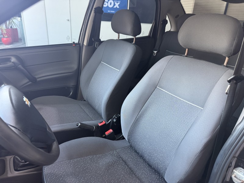 CLASSIC 1.0 MPFI LS 8V FLEX 4P MANUAL - 2016 - PORTãO