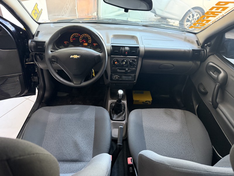 CLASSIC 1.0 MPFI LS 8V FLEX 4P MANUAL - 2016 - PORTãO