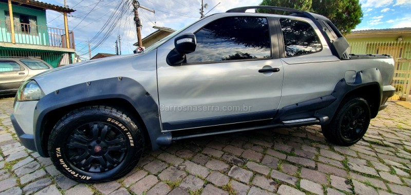 STRADA 1.8 MPI ADVENTURE CD 16V FLEX 2P MANUAL - 2012 - CAXIAS DO SUL