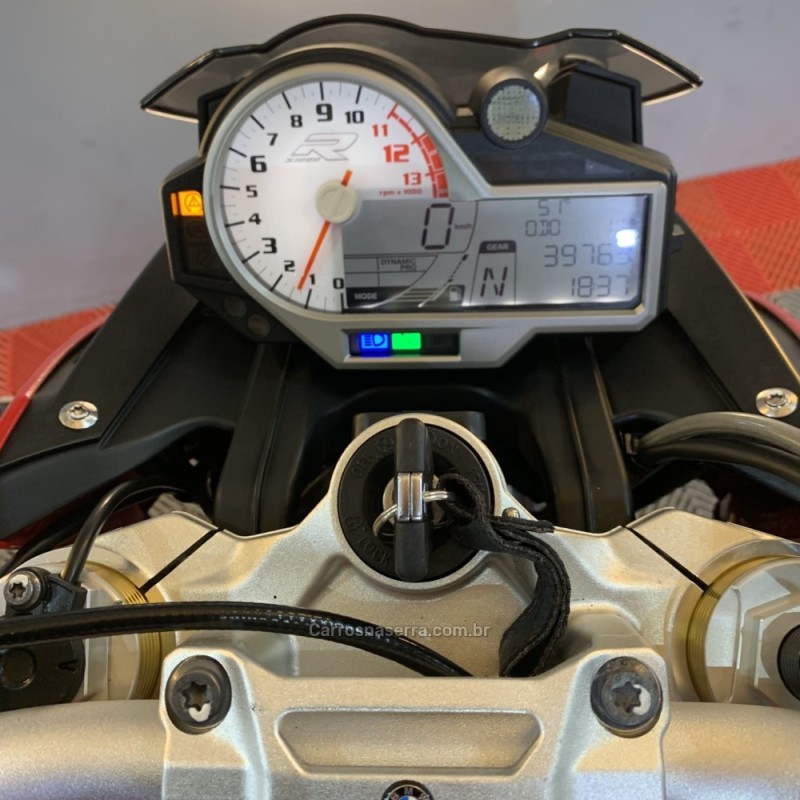 S 1000 R - 2015 - PORTãO