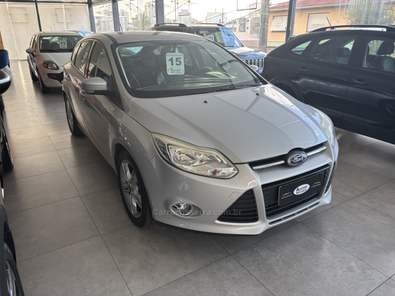 FOCUS 2.0 SE PLUS 16V FLEX 4P AUTOMÁTICO - 2015 - BENTO GONçALVES