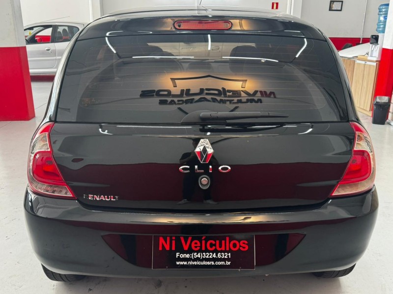 CLIO 1.0 EXPRESSION 16V FLEX 4P MANUAL - 2015 - CAXIAS DO SUL