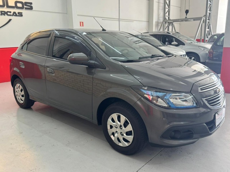 ONIX 1.0 MPFI LT 8V FLEX 4P MANUAL - 2015 - CAXIAS DO SUL