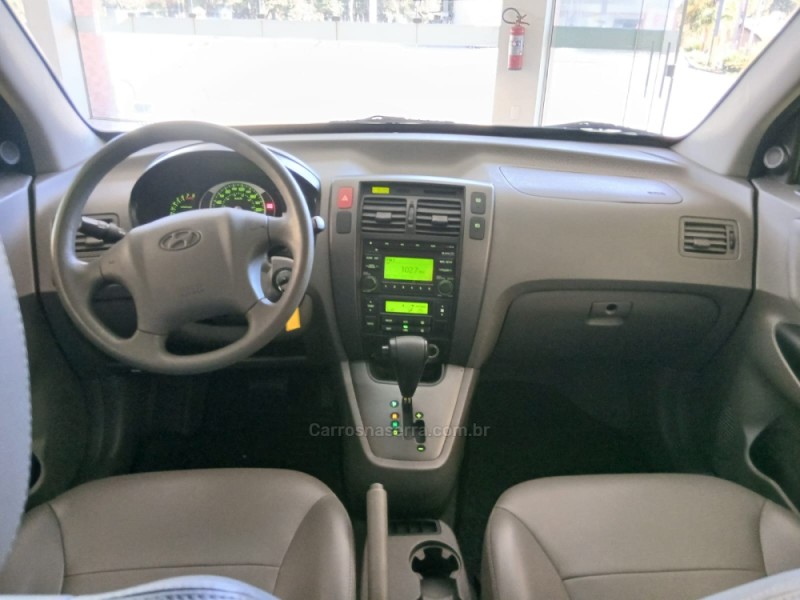 TUCSON 2.0 MPFI GLS 16V 143CV 2WD FLEX 4P AUTOMÁTICO - 2016 - NOVA PETRóPOLIS