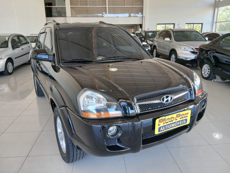 TUCSON 2.0 MPFI GLS 16V 143CV 2WD FLEX 4P AUTOMÁTICO - 2016 - NOVA PETRóPOLIS