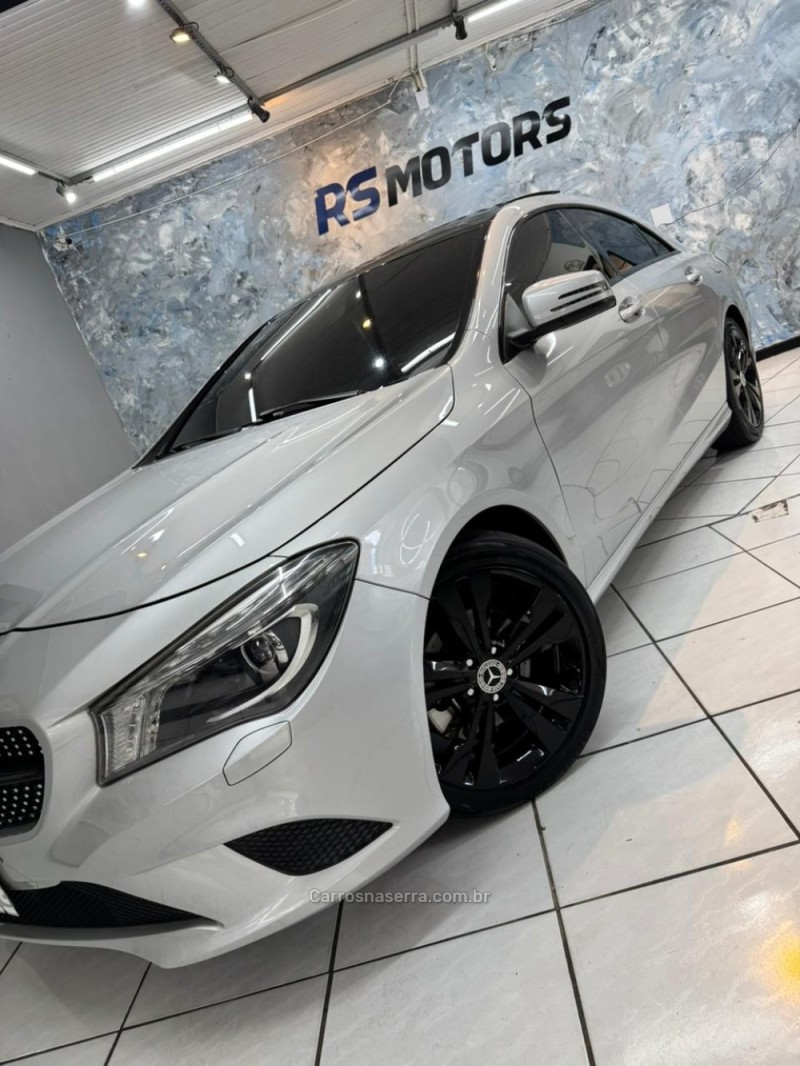CLA 200 1.6 FIRST EDITION TURBO GASOLINA 4P AUTOMATIZADO - 2014 - CAXIAS DO SUL