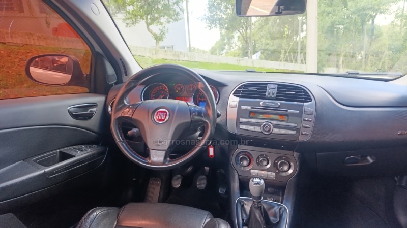 BRAVO 1.8 SPORTING 16V FLEX 4P MANUAL - 2013 - CAXIAS DO SUL