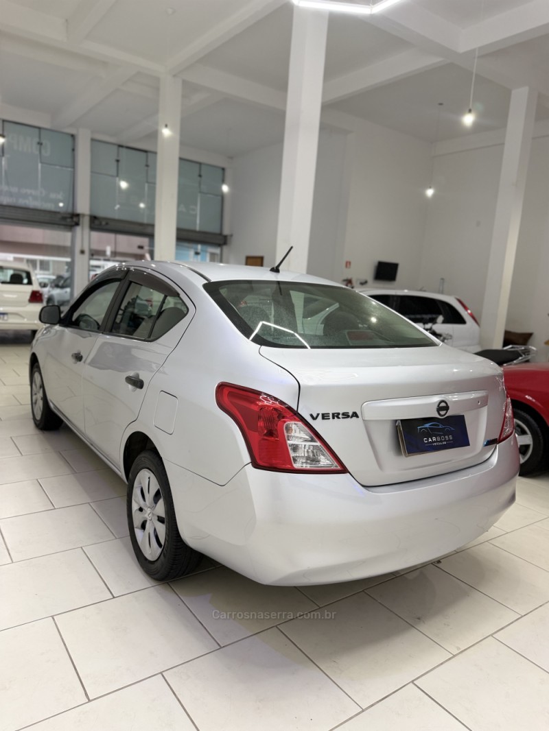 VERSA 1.6 16V FLEX S 4P MANUAL - 2012 - CAXIAS DO SUL