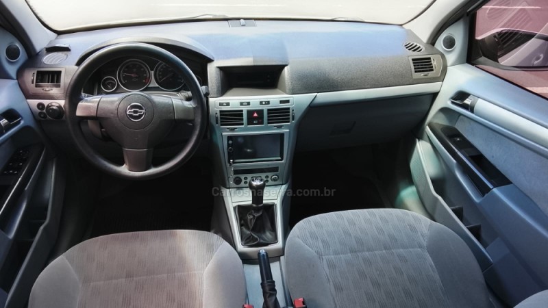 VECTRA 2.0 MPFI ELEGANCE 8V FLEX 4P MANUAL - 2005 - CAXIAS DO SUL