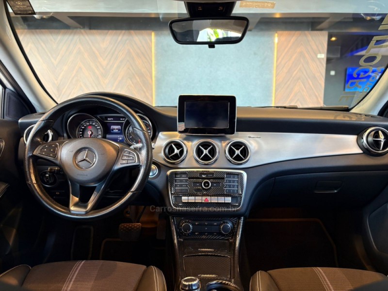 GLA 200 1.6 CGI ADVANCE 16V TURBO FLEX 4P AUTOMÁTICO - 2019 - CAMPO BOM