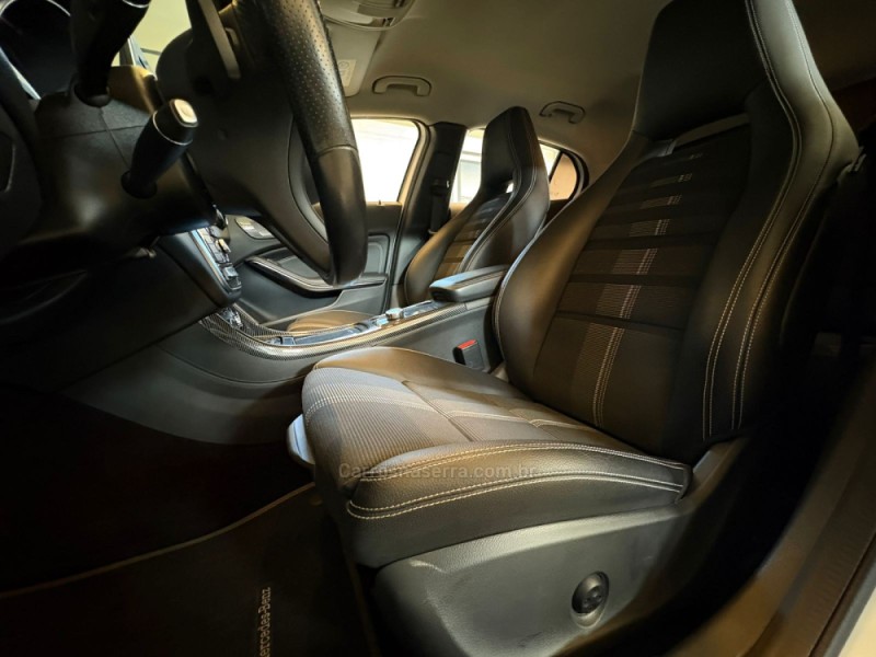 GLA 200 1.6 CGI ADVANCE 16V TURBO FLEX 4P AUTOMÁTICO - 2019 - CAMPO BOM